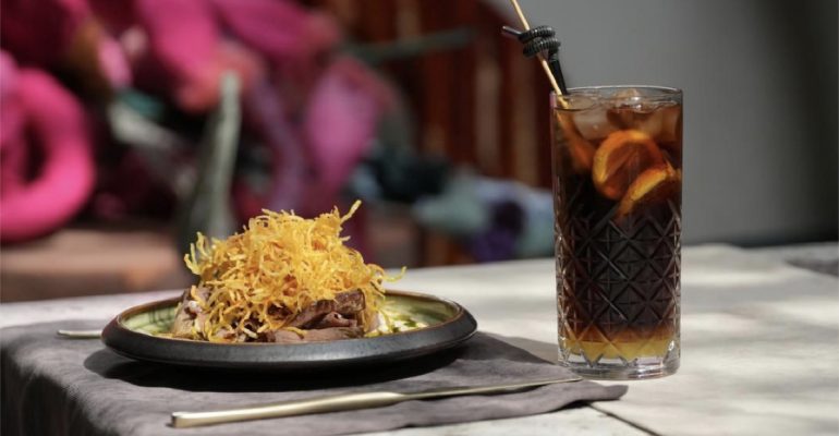 Art Storage Café: A New Era of Creative Connection and Culinary Harmony